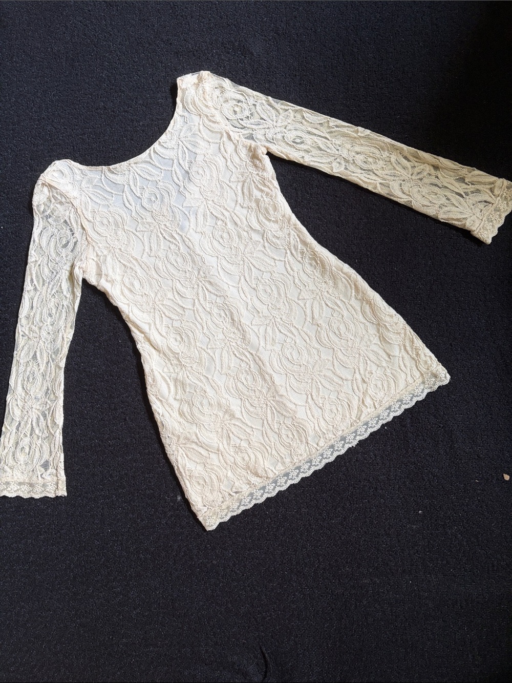 🥂 FIRE LOS ANGELES WOMENS SIZE SMALL WHITE LACE BELL SLEEVE DRESS